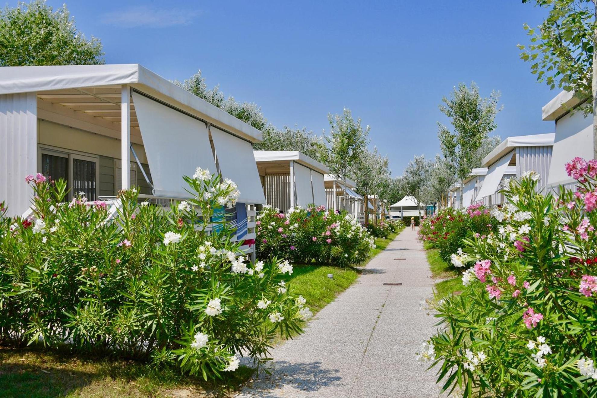 Isamar Holiday Village Ca Lino Bagian luar foto Camping in Italy