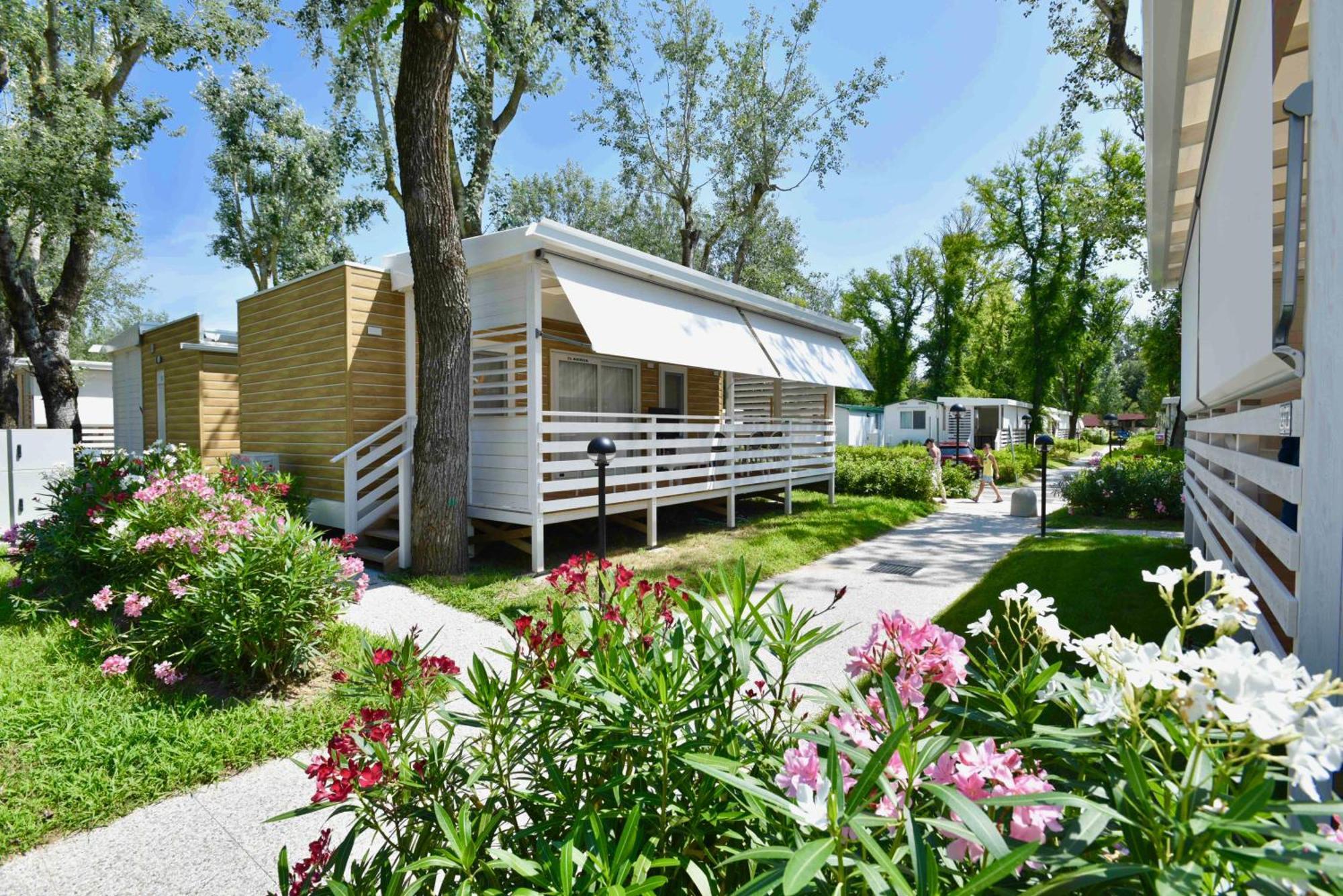 Isamar Holiday Village Ca Lino Bagian luar foto Camping in Italy